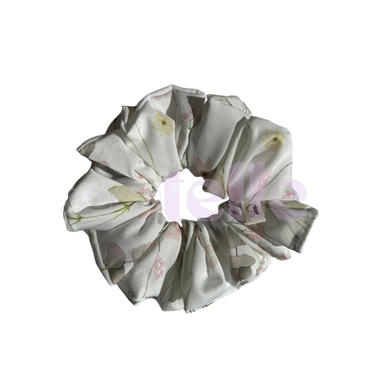 White Garden - Regular Scrunchie